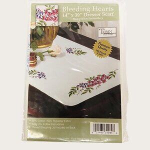 Tobin Dresser Scarf Stamped for Embroidery Bleeding Hearts New Granny Core